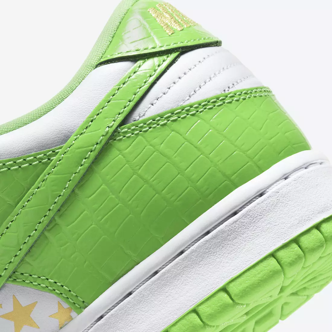 Врховниот Nike SB Dunk Low Mean Green DH3228-101 Цена на датумот на издавање