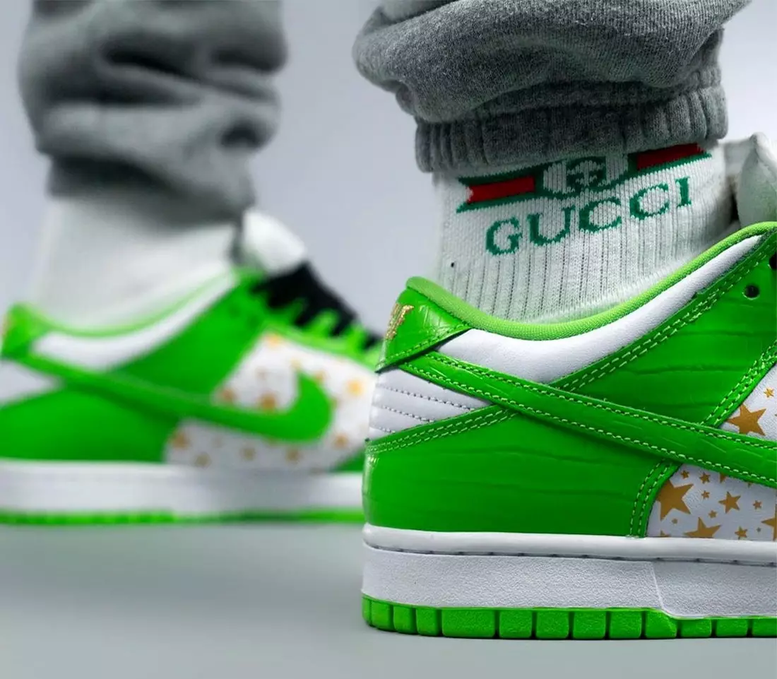 Supreme Nike SB Dunk Low Green Stars DH3228-101 Data di rilascio ai piedi