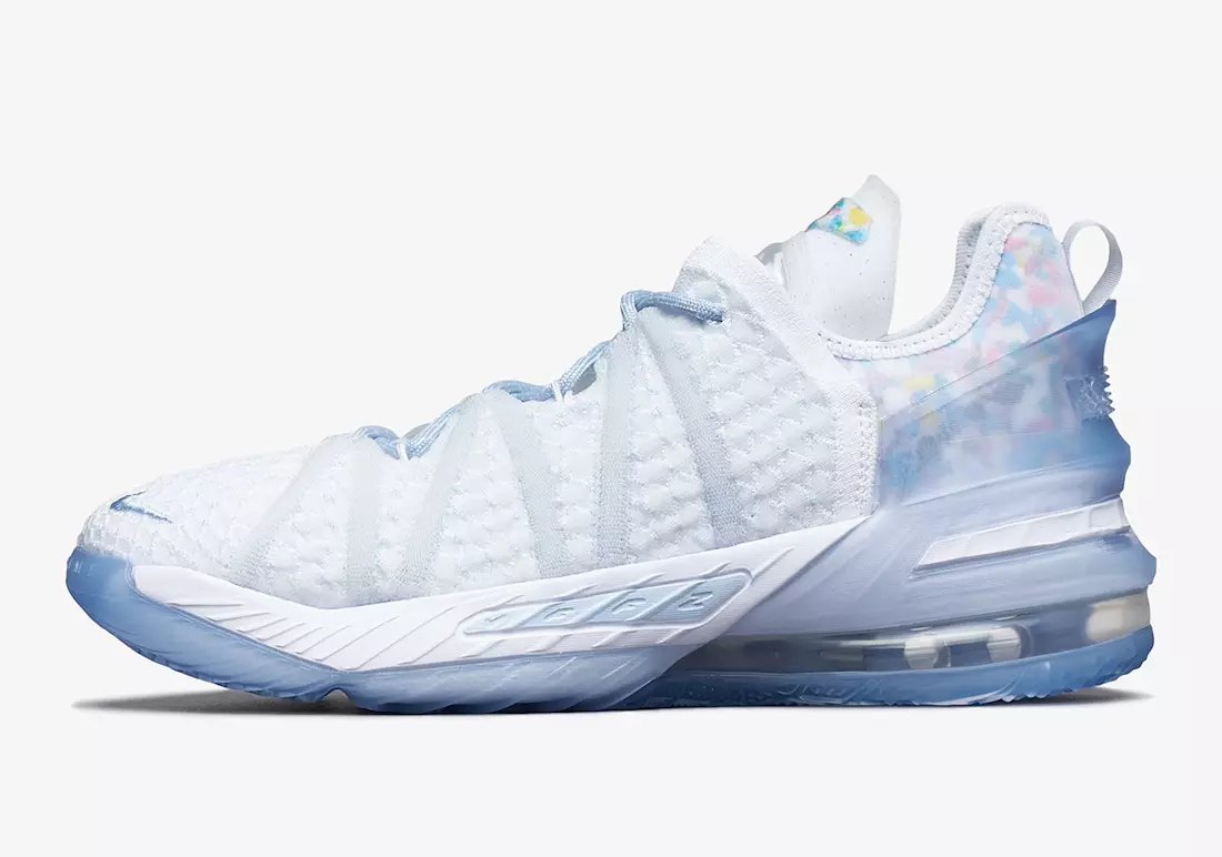 Nike LeBron 18 NRG GS kék árnyalatú fehér átlátszó CT4677-400 Megjelenés dátuma