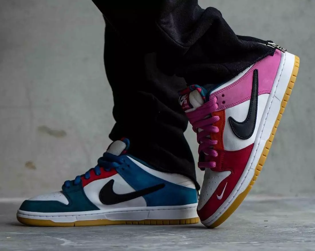 Parra Nike SB Dunk Low DH7695-100 On-Pies