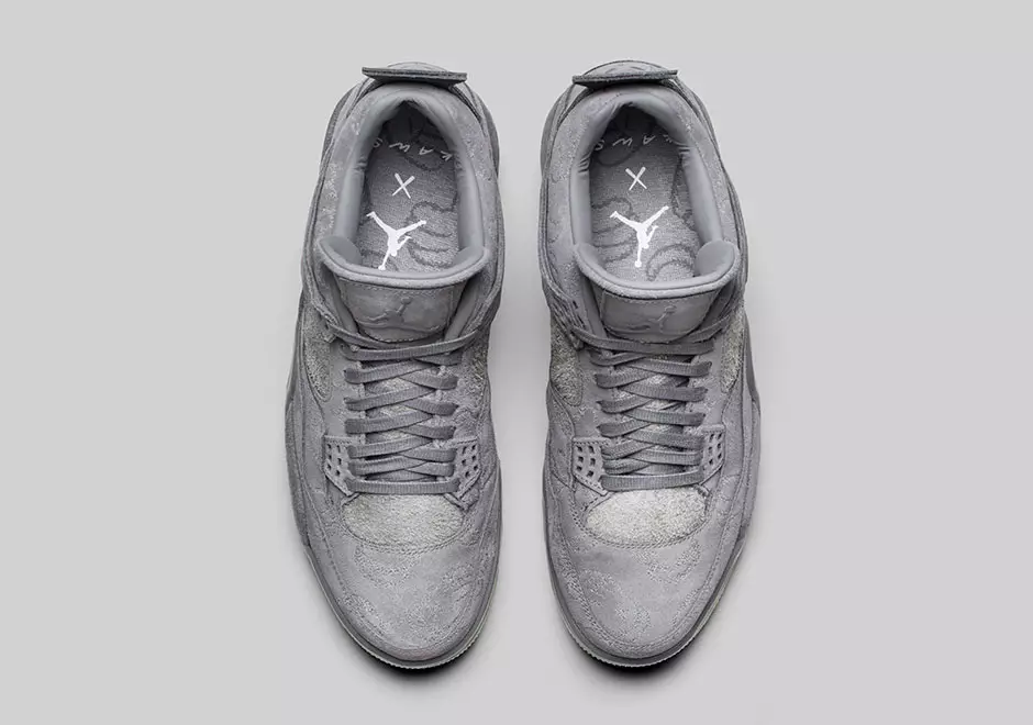 atmos Air Jordan 3 KAWS Air Jordan 4 март 2017 година