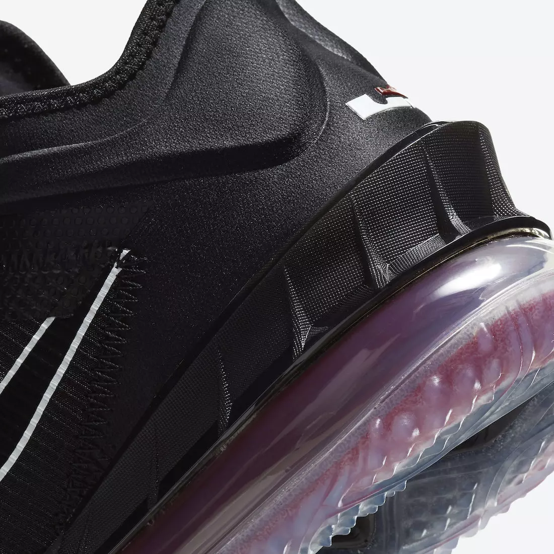 Nike LeBron 18 Low Black University Röd CV7562-001 Utgivningsdatum