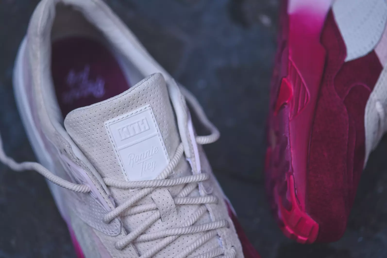 Ronnie Fieg PUMA R698 Tokyo Sakura