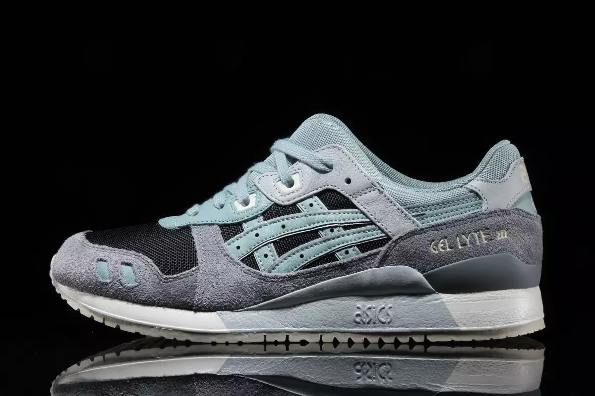 ASICS Gel Lyte III ブルーサーフ