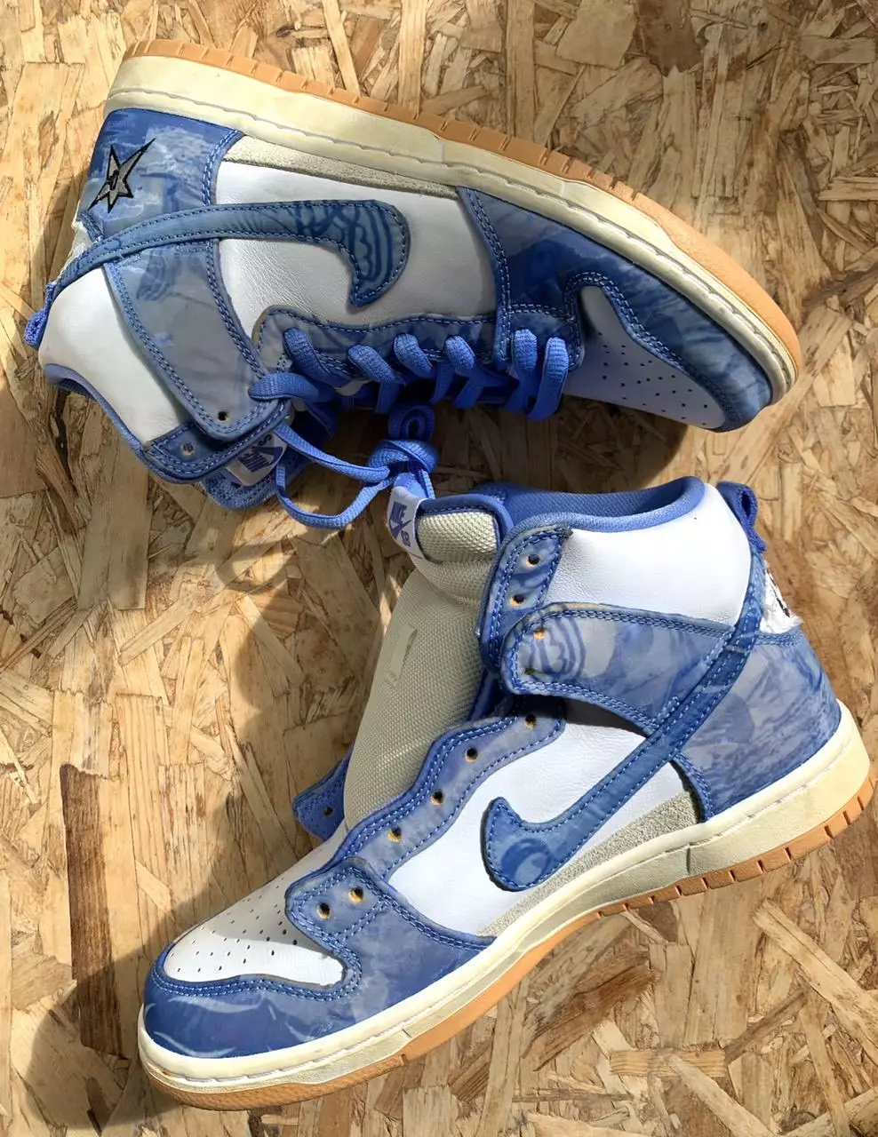 חברת שטיחים Nike SB Dunk High CV1677-100 תאריך שחרור לדוגמה