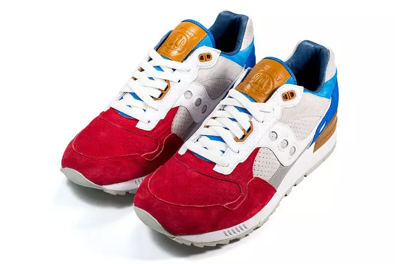 स्नीकर्स76 x Saucony शैडो 5000 द लीजेंड ऑफ गॉड तारा