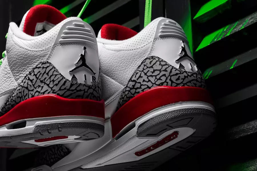 Sneaker Politica Air Jordan 3 Katrina