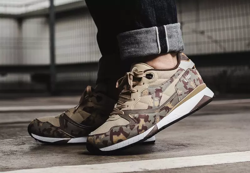 Pek Diadora Camo V7000 N9000