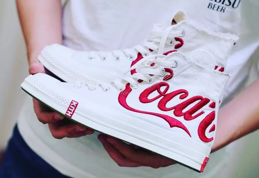 KITH x Coca-Cola x Converse Չակ Թեյլոր