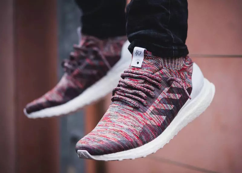 KITH x adidas Ultra Boost Mid қалай