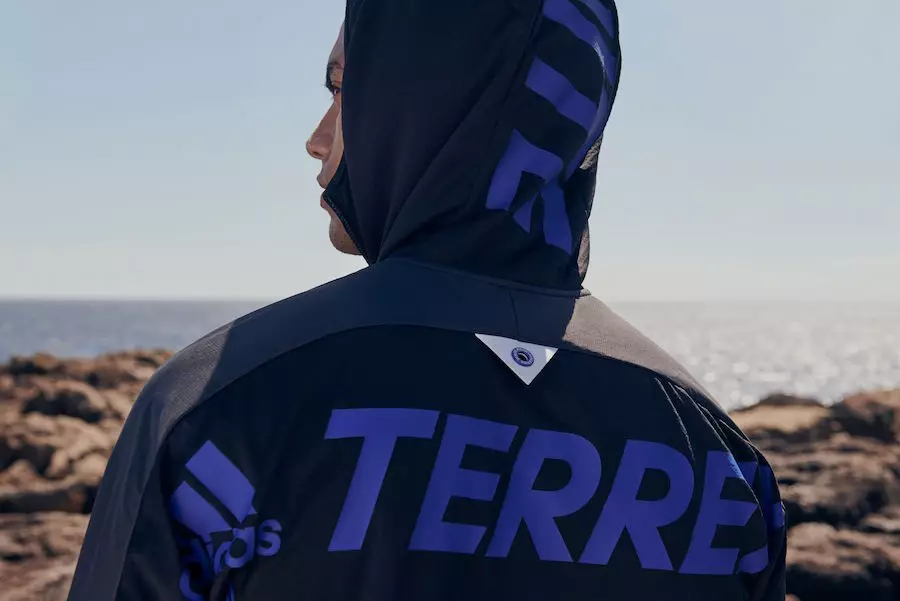 Sléibhteoireachta Bán adidas Terrex 2019 Dáta Eisiúna