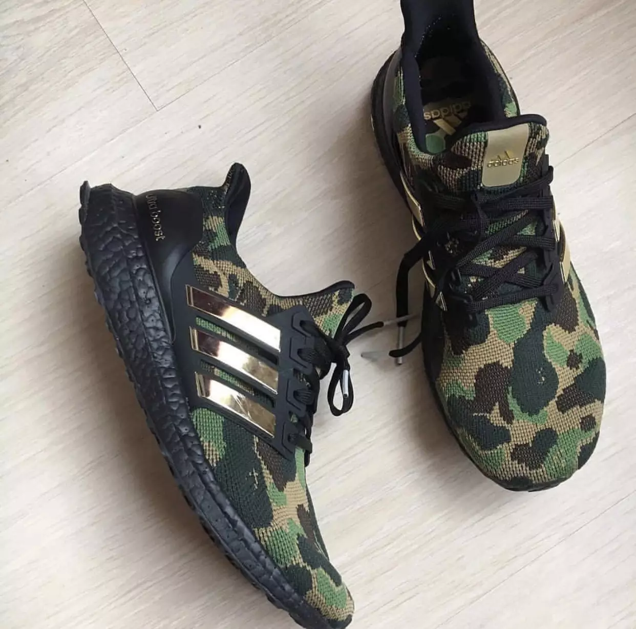 Bape Ultra Boost Camo 2019 წელი