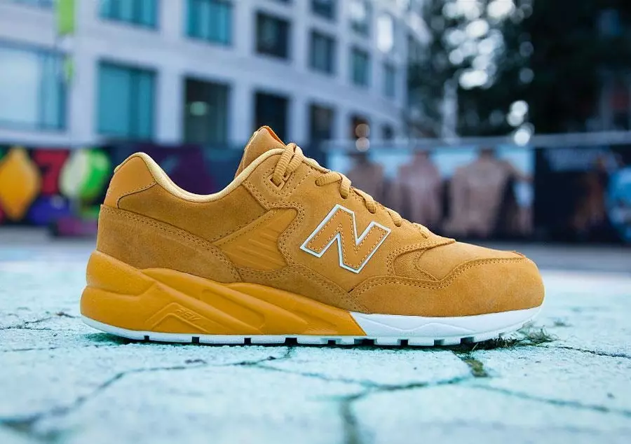 Pachet tonal New Balance 580