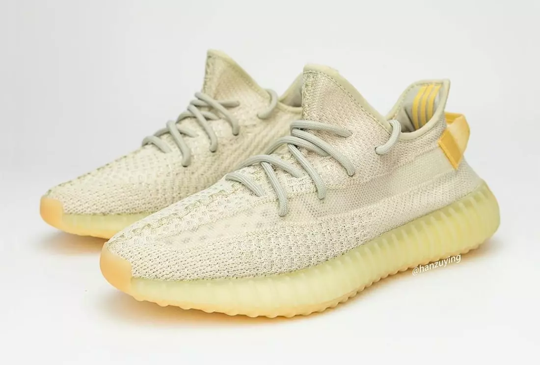 adidas Yeezy Boost 350 V2 Light UV Датум на издавање