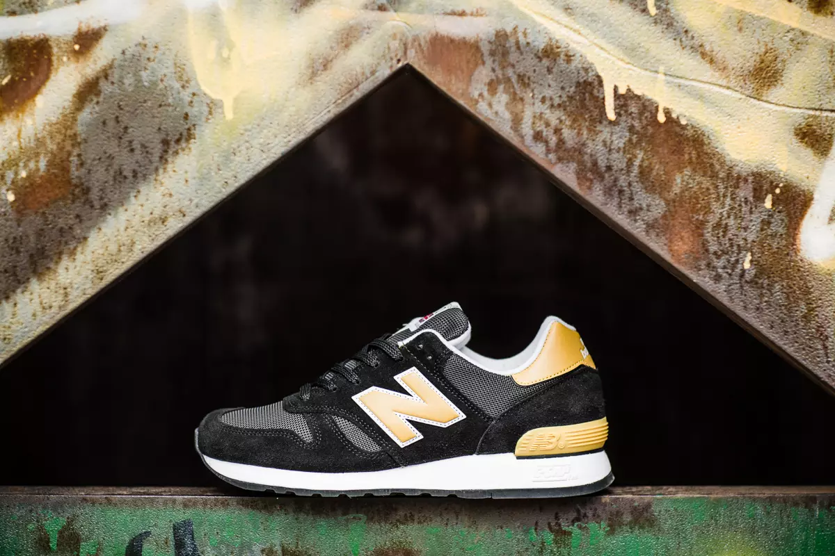 New Balance 670 Czarne Złoto