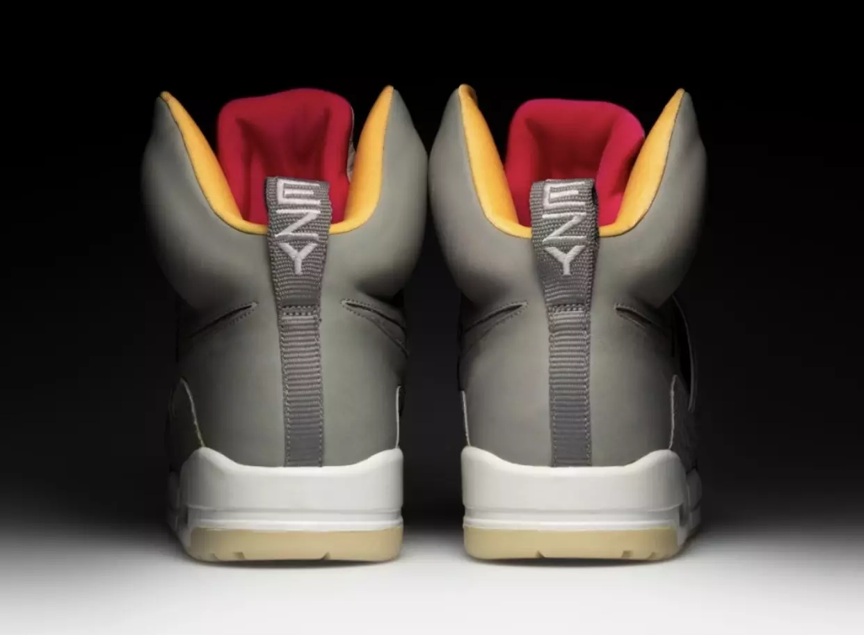 velikost Nike Air Yeezy Zen Grey Raffle