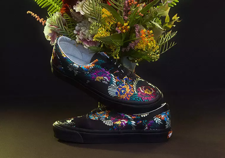 Цырымонія адкрыцця x Vans Satin Floral Collection