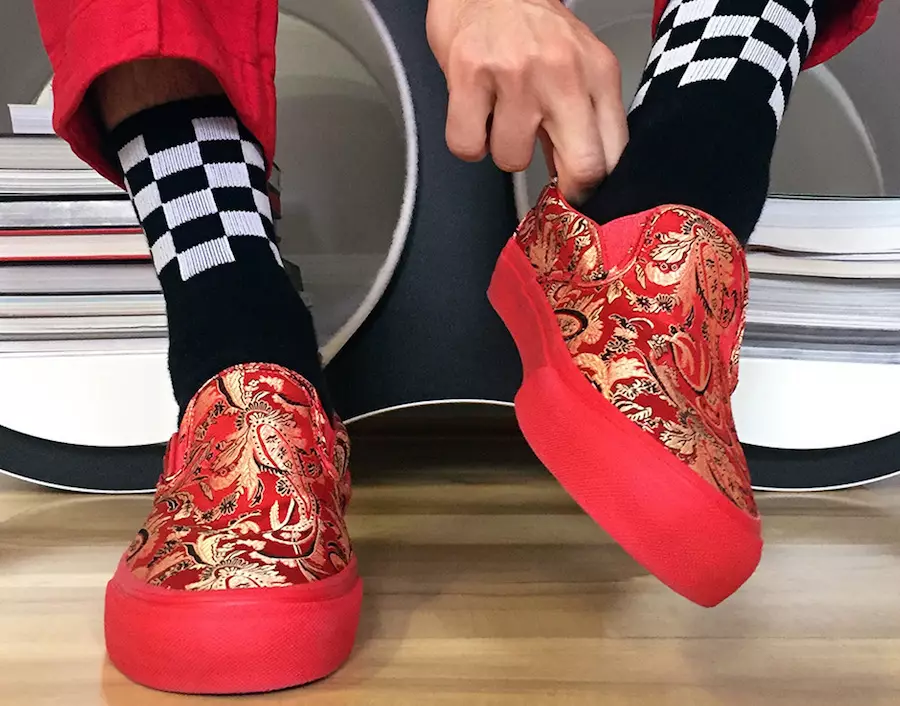 Açılış Töreni Vans Slip-On Qi Pao Koleksiyonu