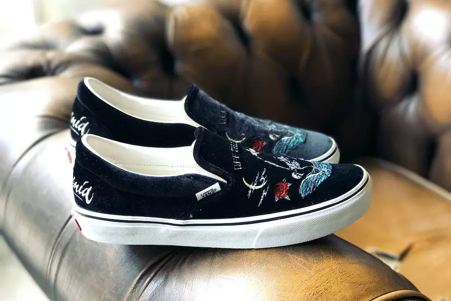 Vans Slip-On Biết ơn người chết