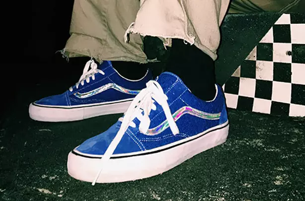 Supreme Vans Old Skool Iridescent пакеті