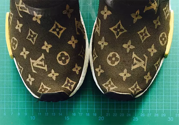 Кращий Louis Vuitton adidas NMD Custom