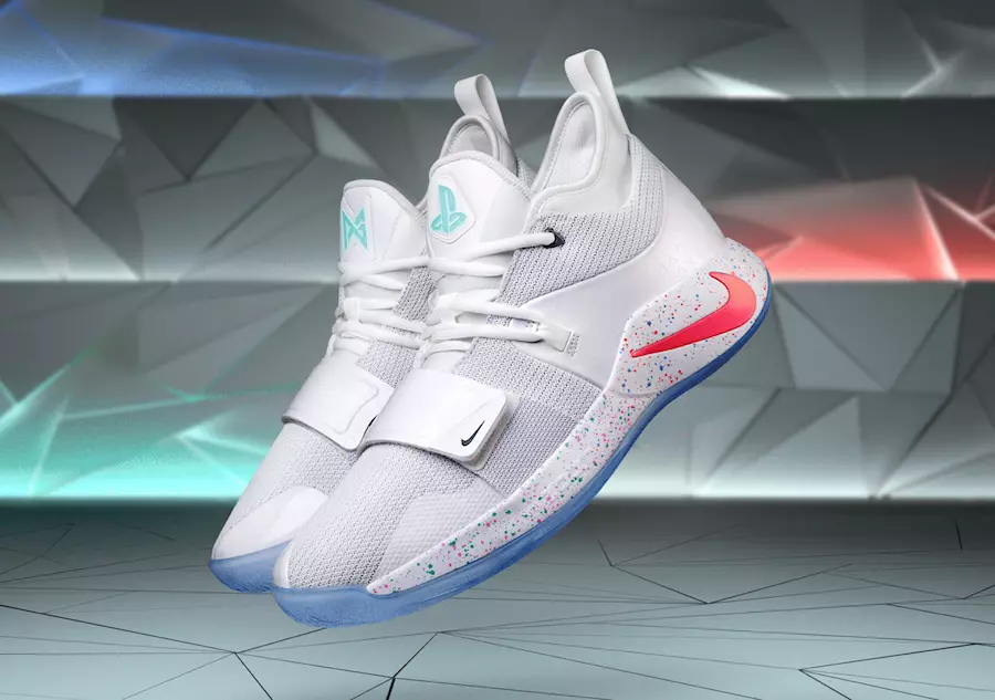 Nike သည် PlayStation PG 2.5 ကို အတည်ပြုသည်။