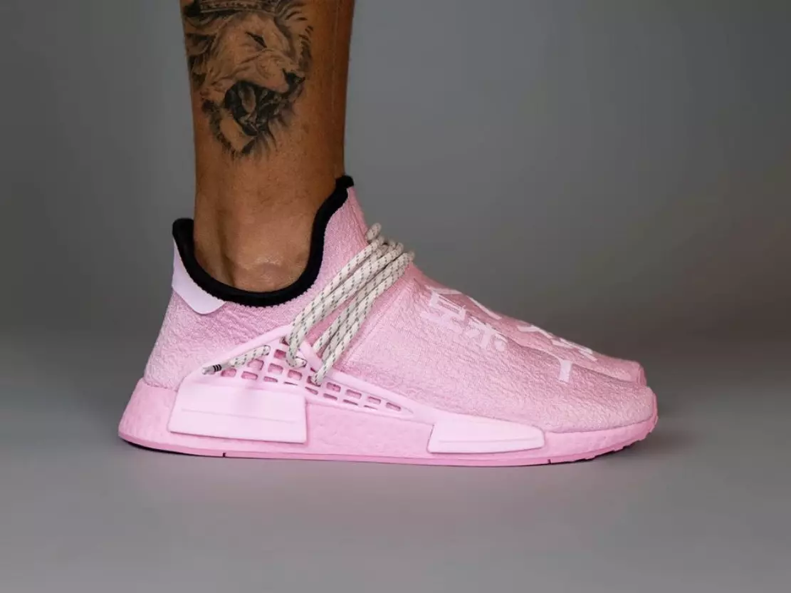 Pharrell adidas NMD Hu Pink GY0088 ဖြန့်ချိသည့်ရက်စွဲ