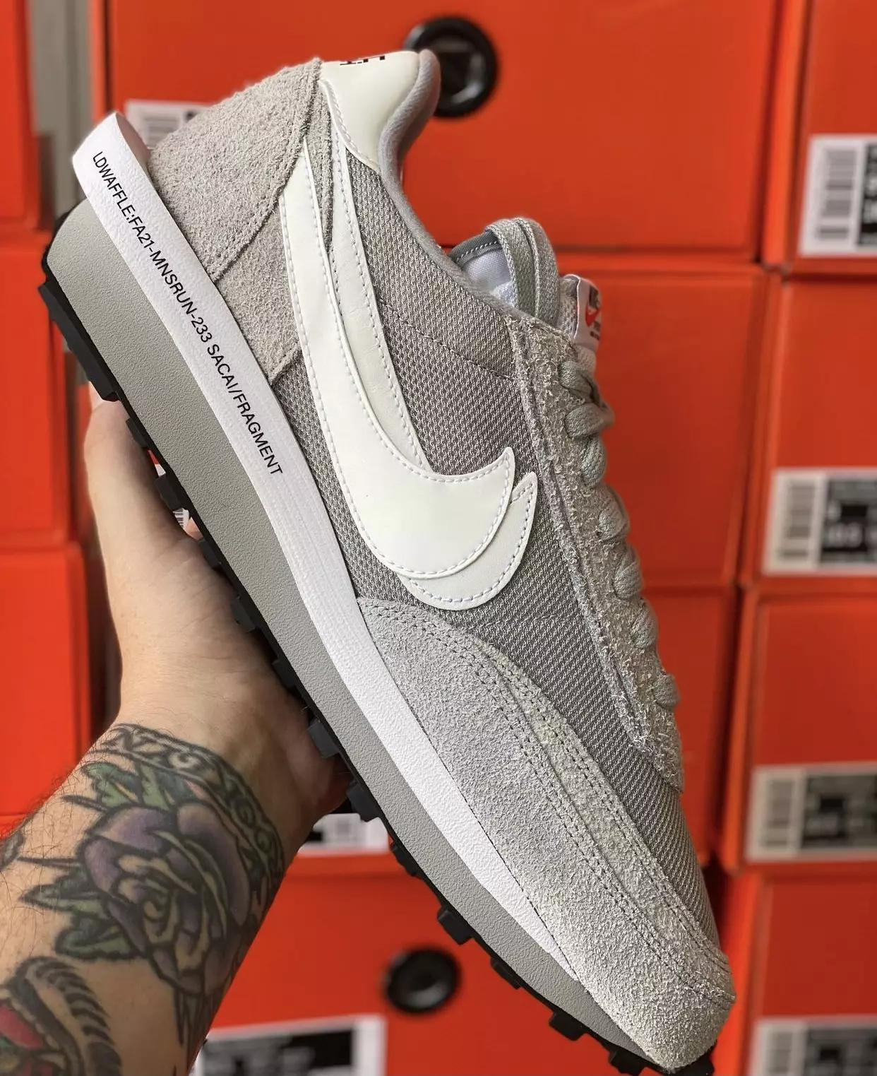 Fragment Sacai Nike LDWaffle Wolf Grey DH2684-001 Utgivningsdatum Prissättning