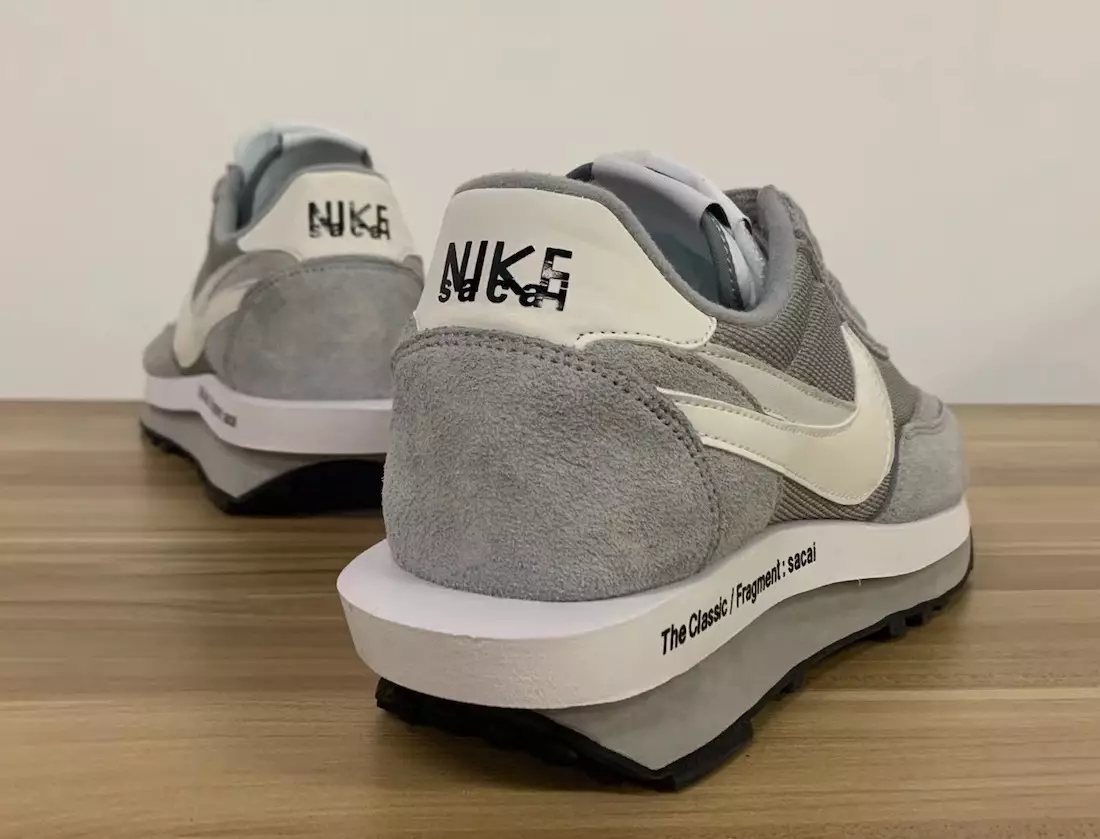 פראַגמענט Sacai Nike LDWaffle וואלף גריי DH2684-001 מעלדונג טאָג