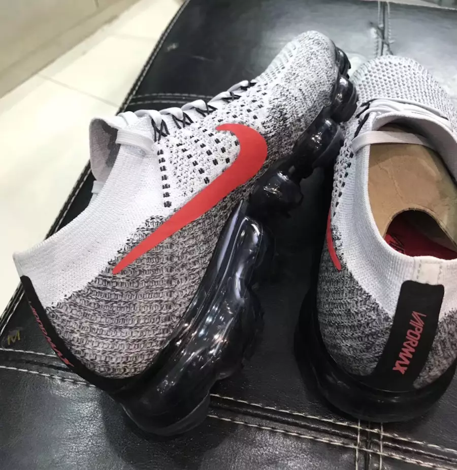 Nike Air VaporMax ნაცრისფერი შავი წითელი 849558-020