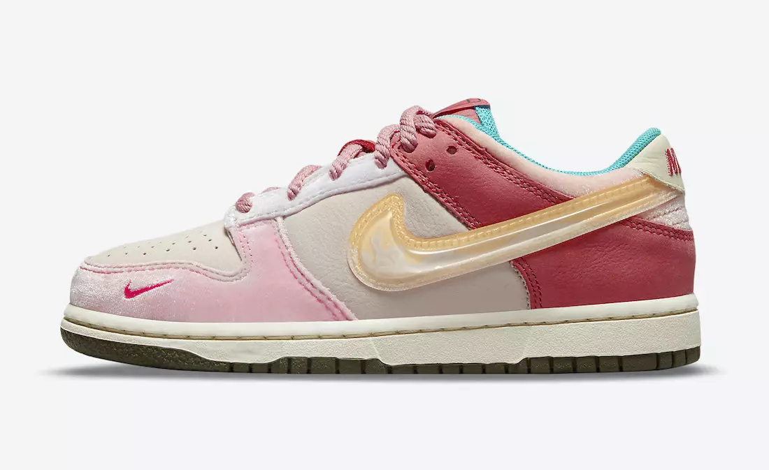 Соціальний статус Nike Dunk Low Pink Glaze DM3349-600 Дата випуску