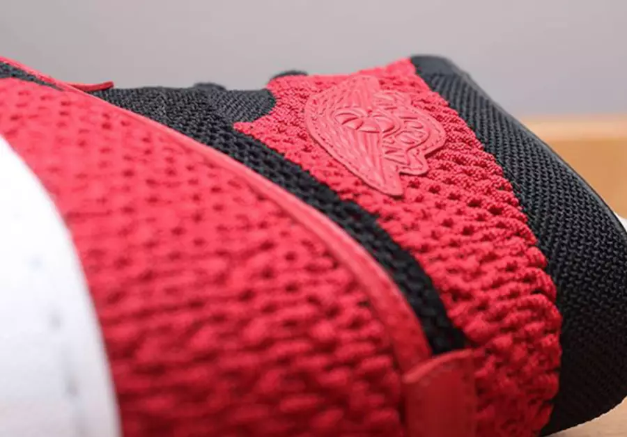 Jordan 1 Flyknit Banned 919704-001