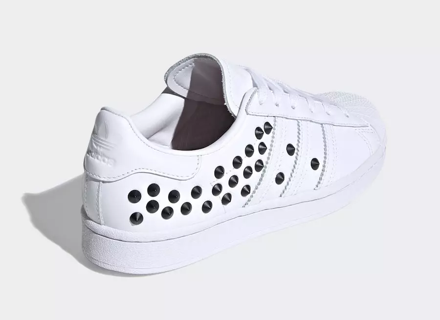 تاریخ انتشار adidas Superstar White FV3344