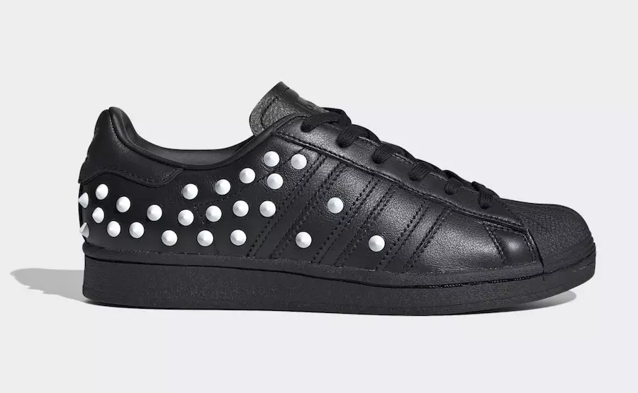 Dátum vydania adidas Superstar Black FV3343