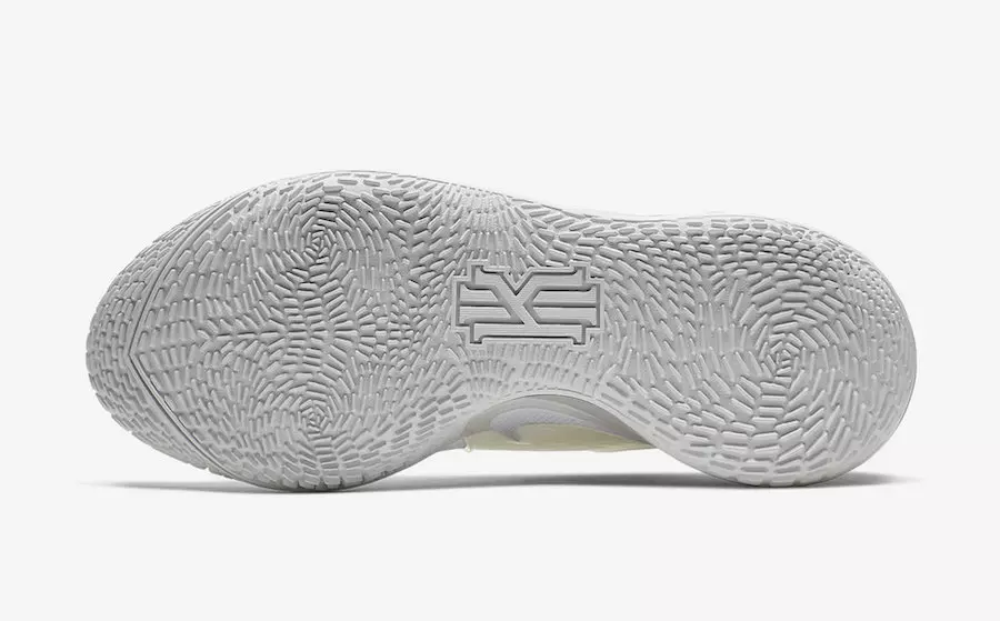 Nike Kyrie Low 2 Sandy Cheeks CJ6953-100 תאריך שחרור