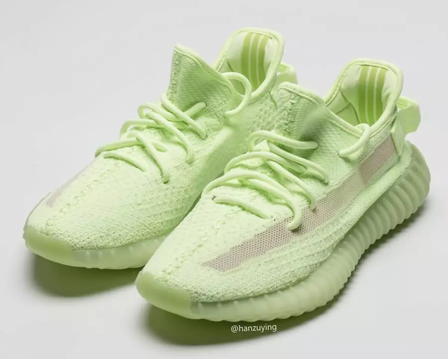 Datum vydání adidas Yeezy Boost 350 V2 Glow in the Dark EH5360