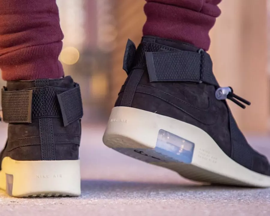 Nike Air Fear of God 180 Black Datum izida