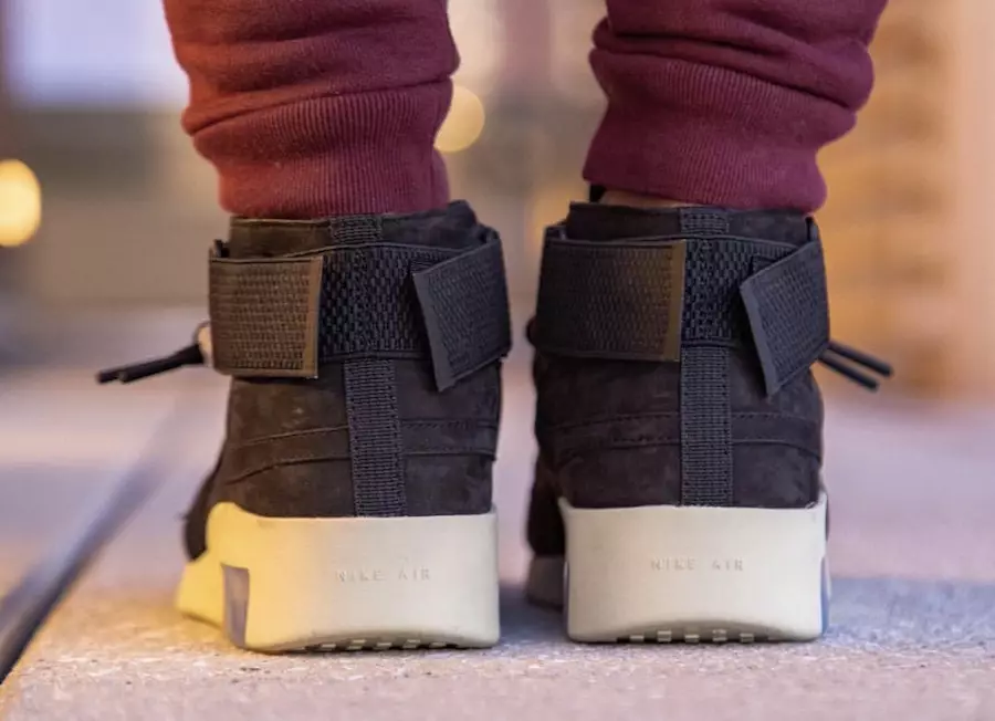 Nike Air Fear of God 180 Negro Fecha de lanzamiento