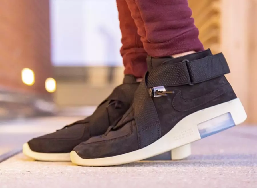 Nike Air Fear of God 180 Black Data de lançamento