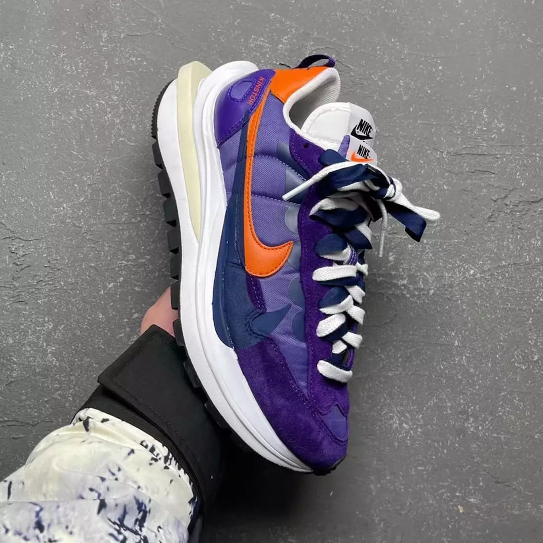 Sacai Nike VaporWaffle Dark Iris გამოშვების თარიღი