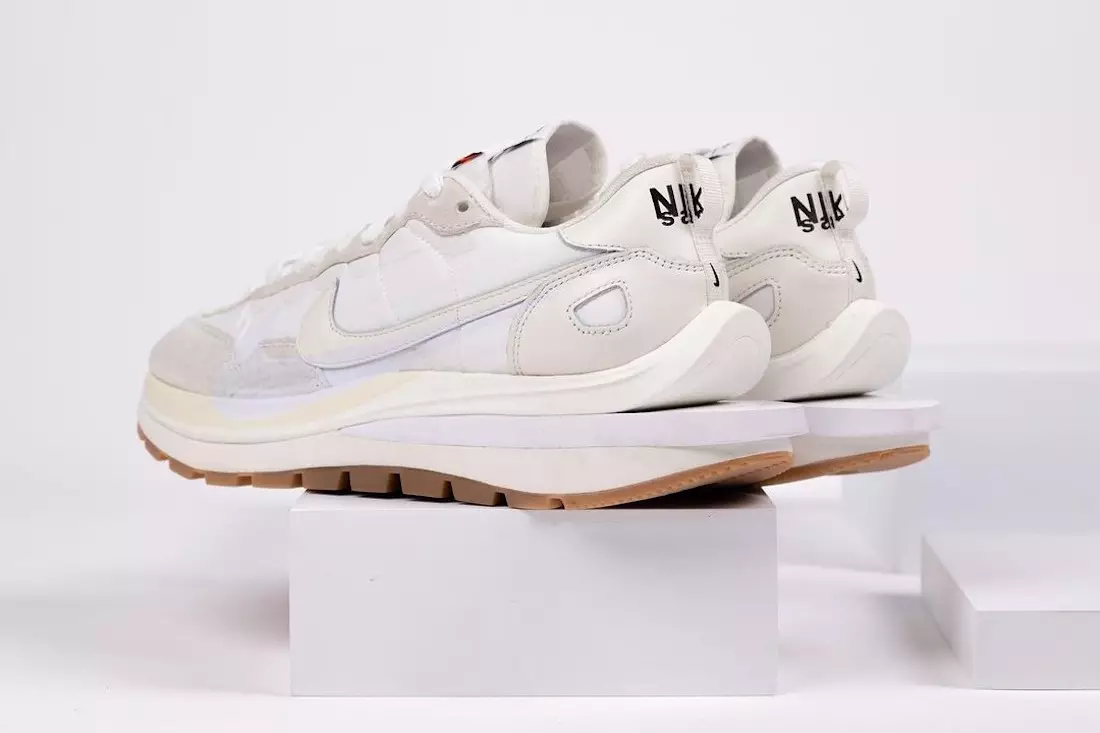 Sacai Nike VaporWaffle Sail DD1875-100 Дата выпуску