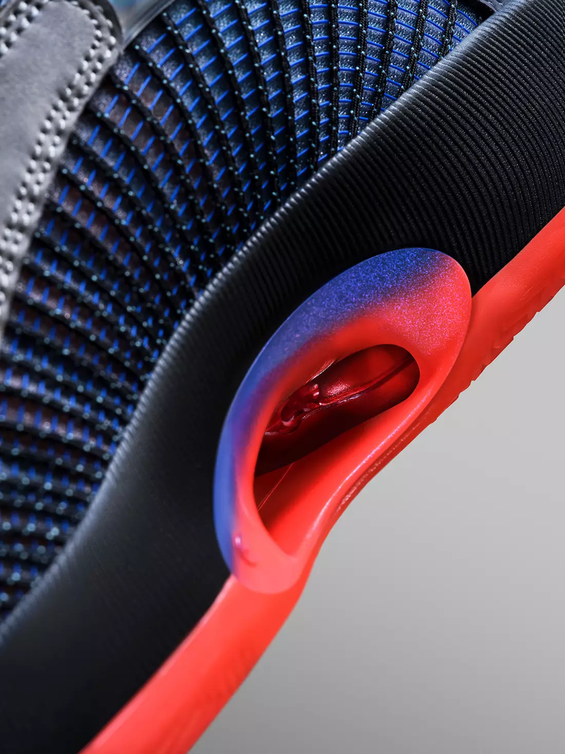 Data de llançament de les Air Jordan 35 XXXV Center of Gravity