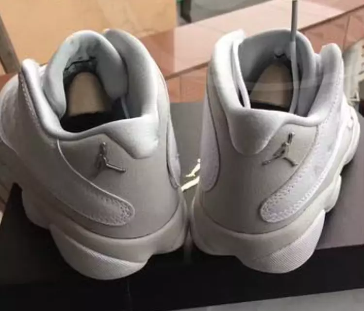 Air Jordan 13 Low Blanche Métallique Argent 310810-100