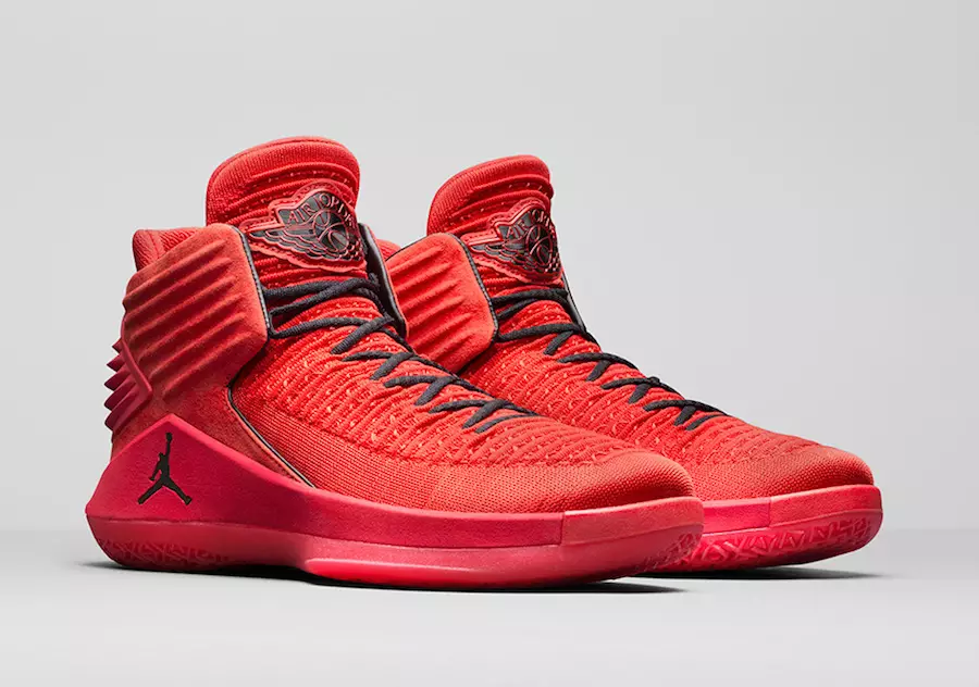 Air Jordan 32 Rotes Wildleder Rosso Corsa AA1253-601