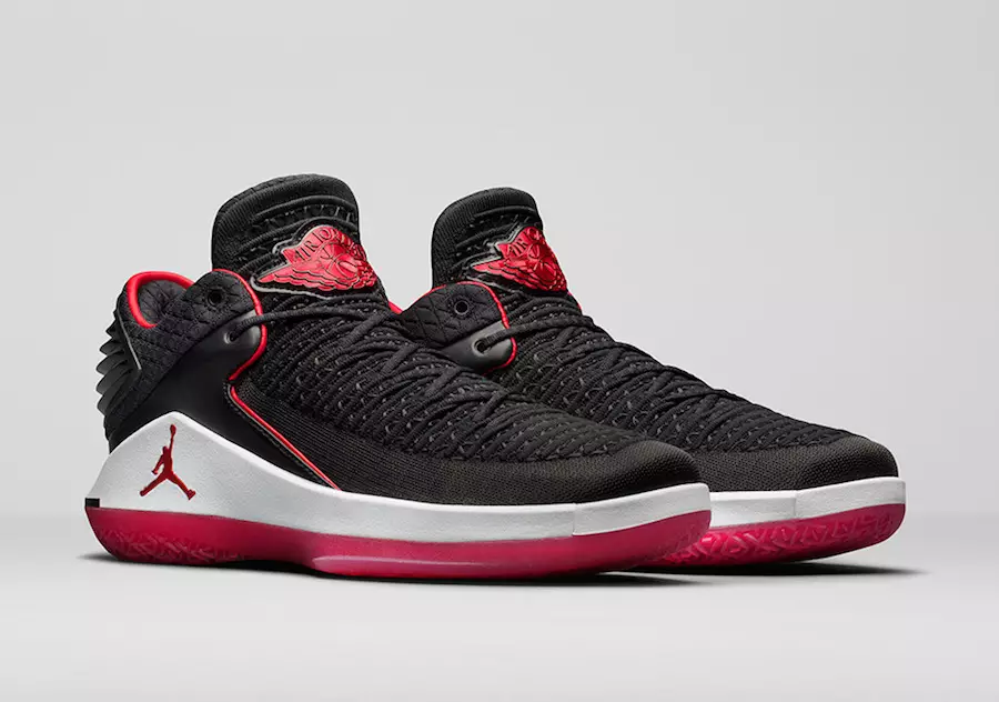 Aer Jordan 32 Póraithe Íseal AA1256-001