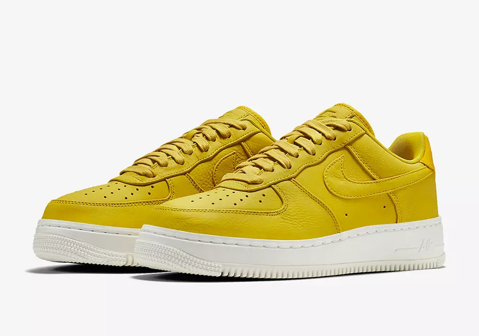 NikeLab Air Force 1 로우 퍼플 스타 더스트 유자