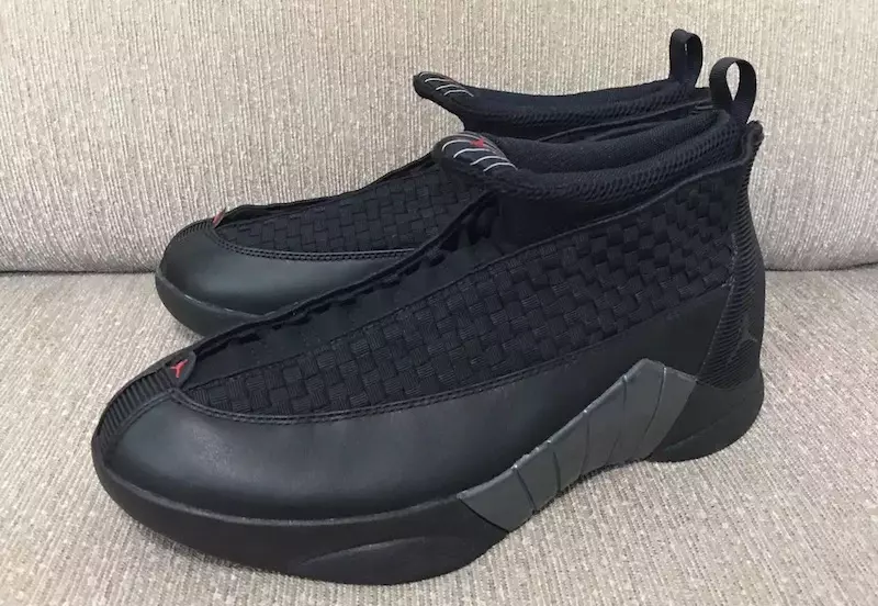 Részletes pillantás az Air Jordan 15 Retro-ra