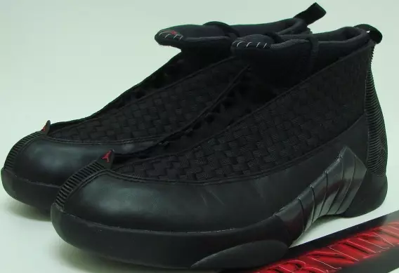 Air Jordan 15 Stealth Noir Varsity Rouge 2017