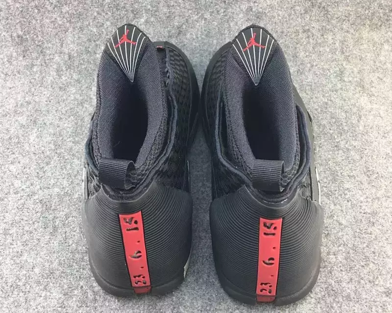 Air Jordan 15 Retro Stealth 2017. gada janvāris