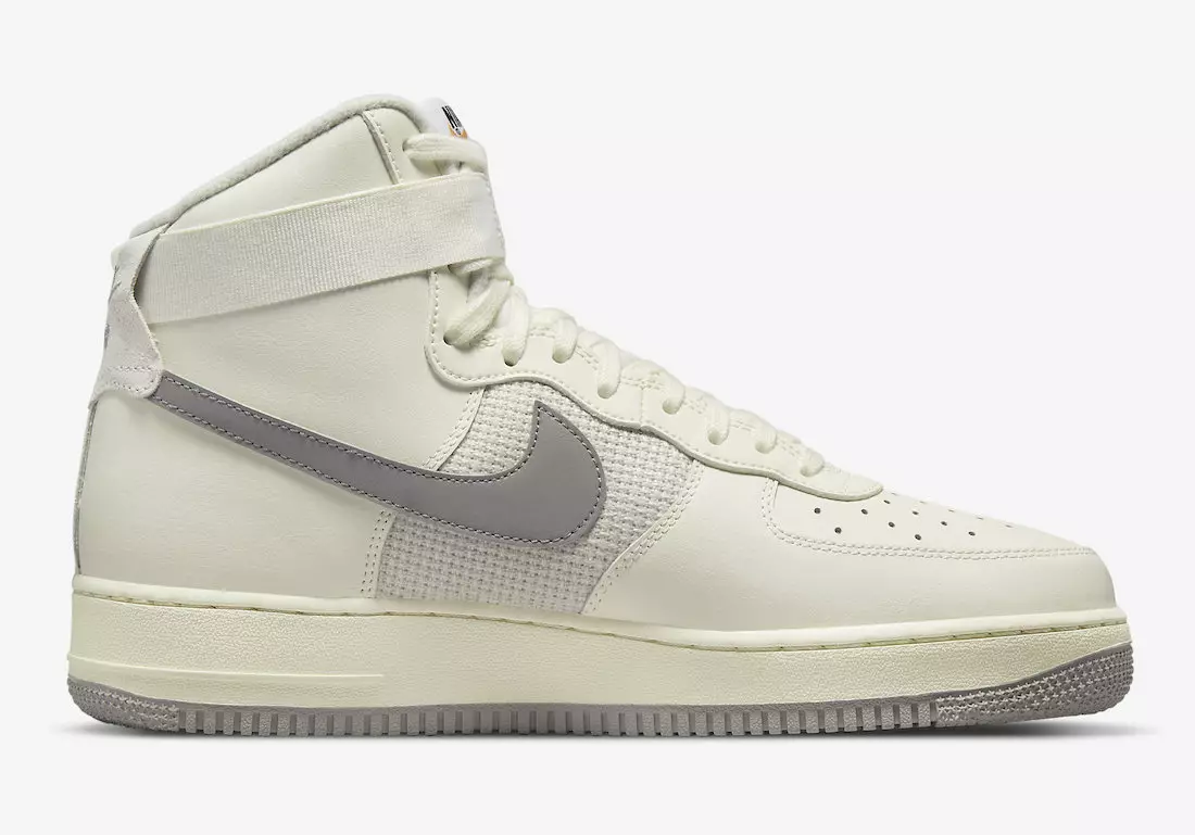 Nike Air Force 1 הויך ווינטאַגע זעגל DM0209-100 מעלדונג טאָג